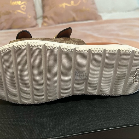 Coach sandals - Picture 5 of 7
